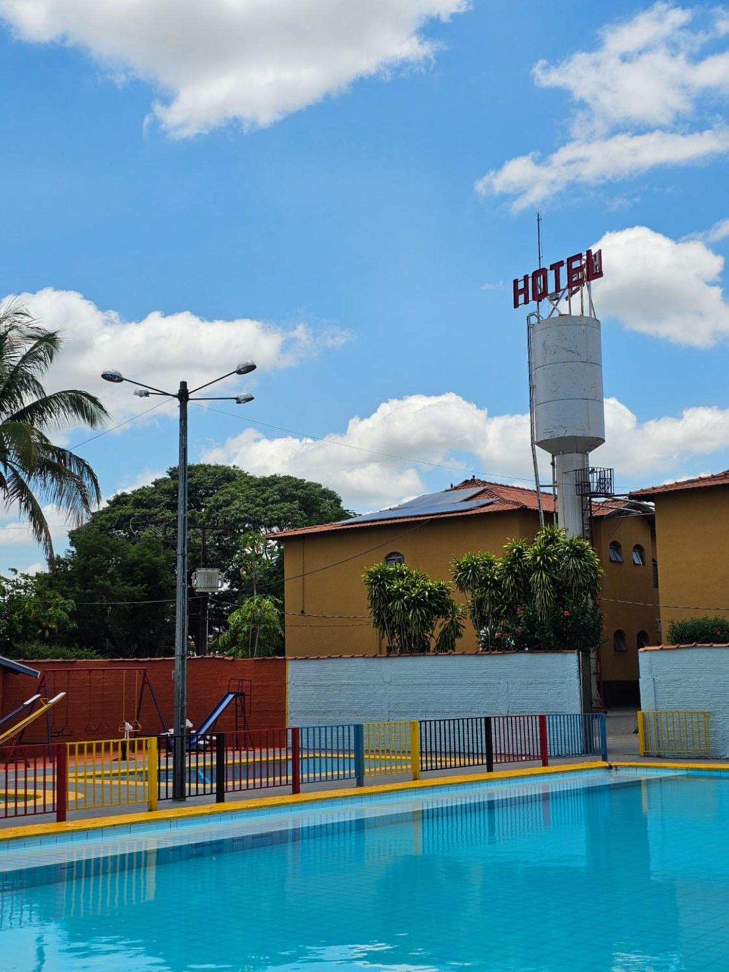 Esplanada Hotel Paraguacu Paulista Exterior foto