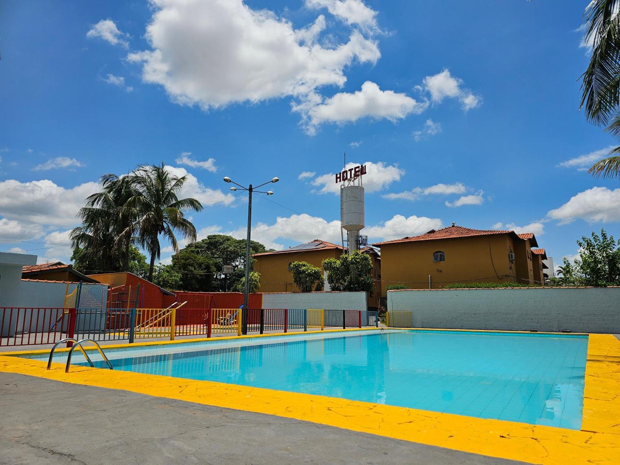 Esplanada Hotel Paraguacu Paulista Exterior foto